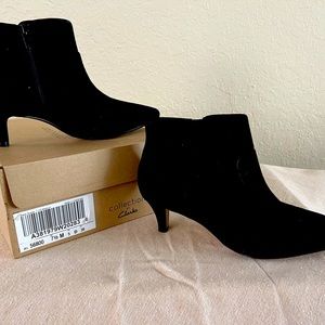 🖤Clark’s Black Suede Kitten Heel Bootie | Size 7.5